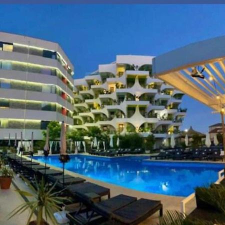 Donny Luxury Apartment Năvodari Extérieur photo